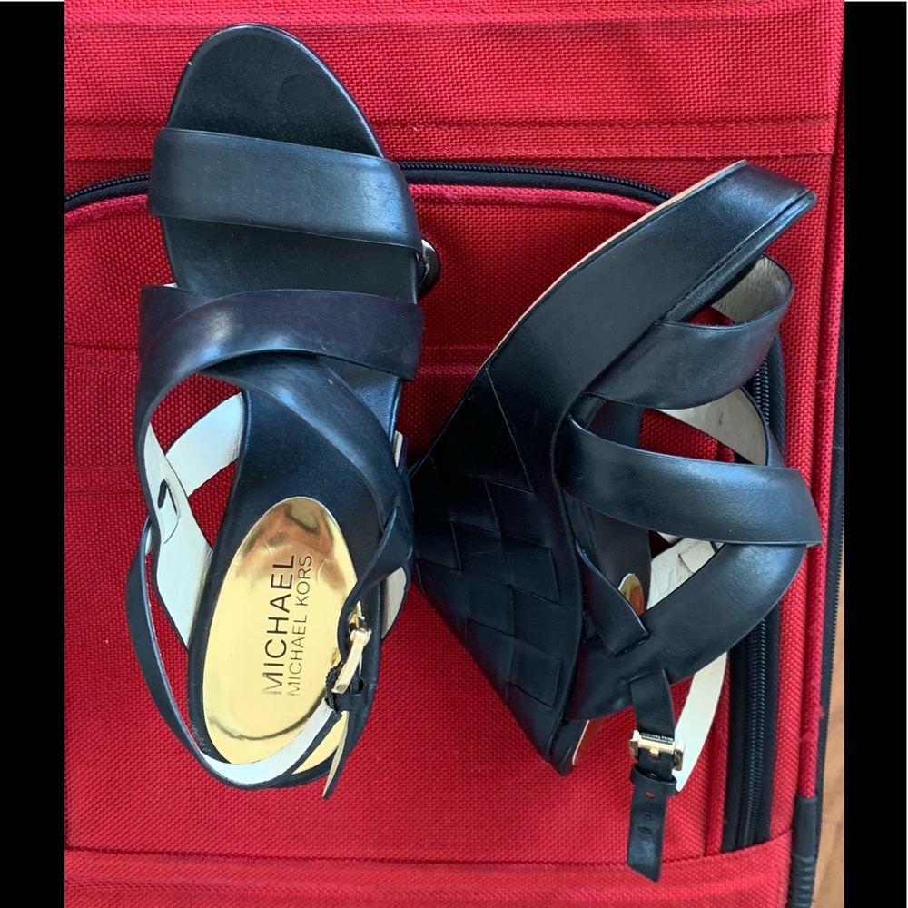 Size 8 M Kors black leather platform sandal